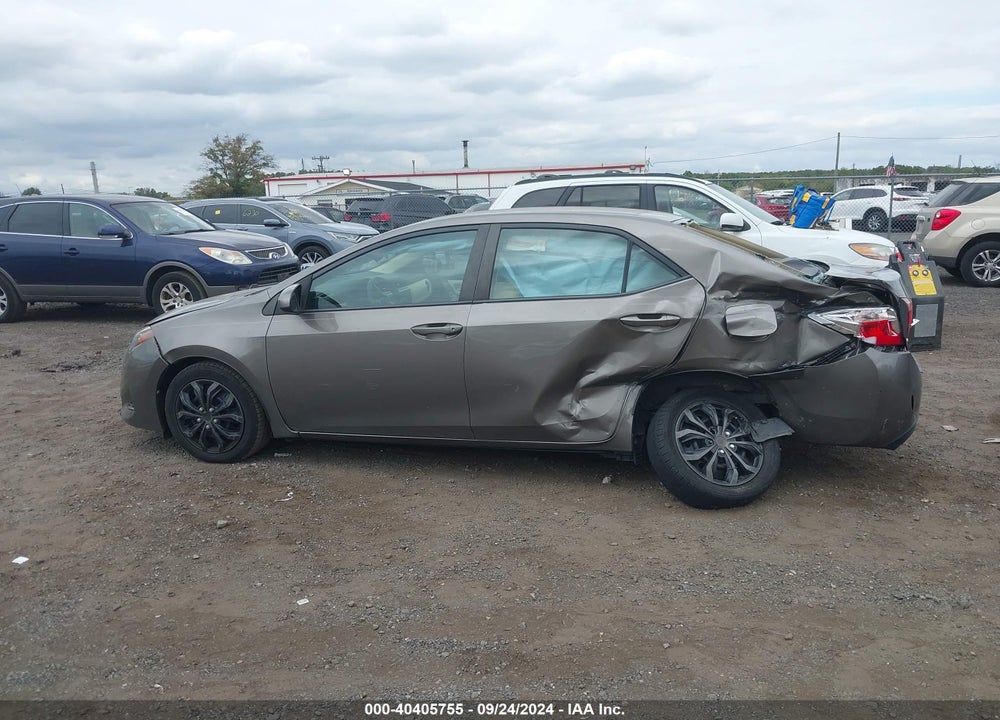 2017 TOYOTA COROLLA LE VIN: 2T1BURHE3HC909188