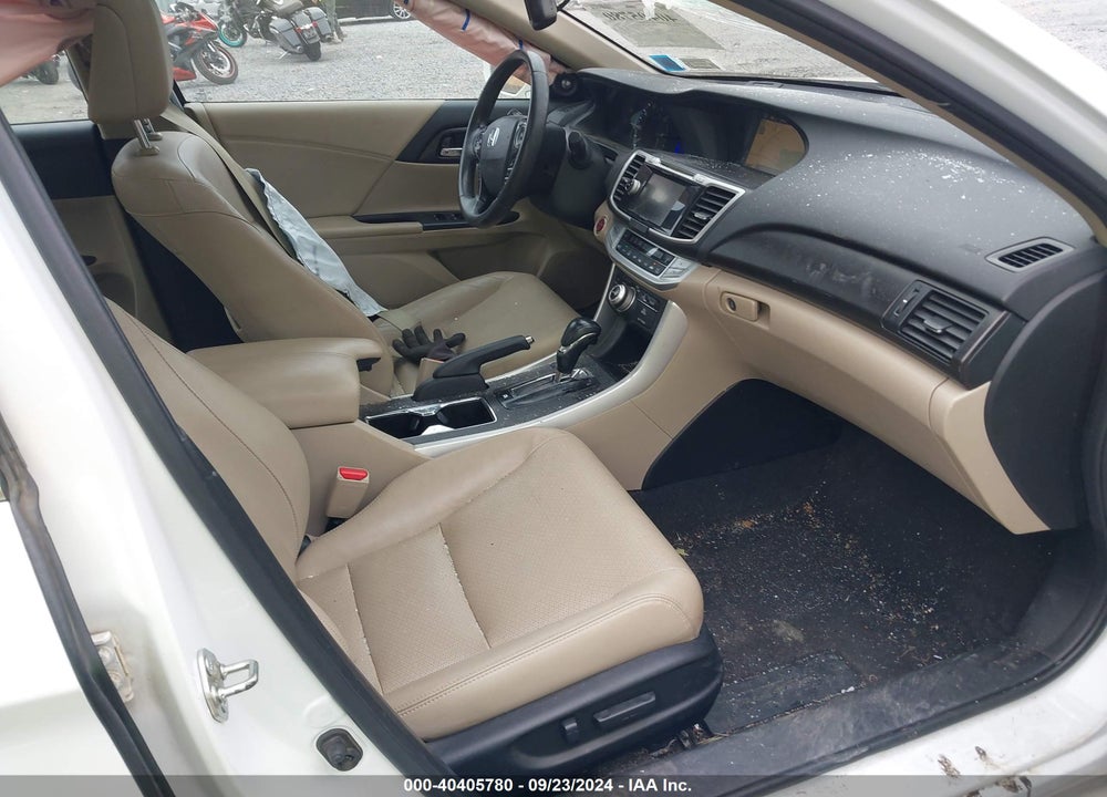 2015 HONDA ACCORD HYBRID TOURING VIN: 1HGCR6F79FA006975