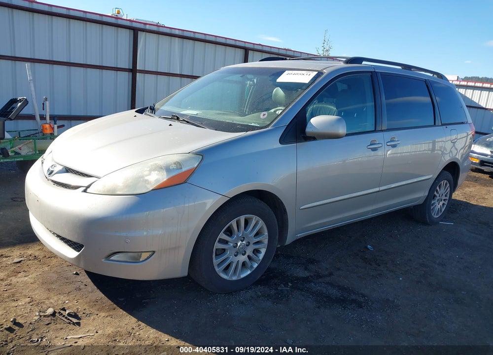 2010 TOYOTA SIENNA XLE VIN: 5TDDK4CC4AS028973