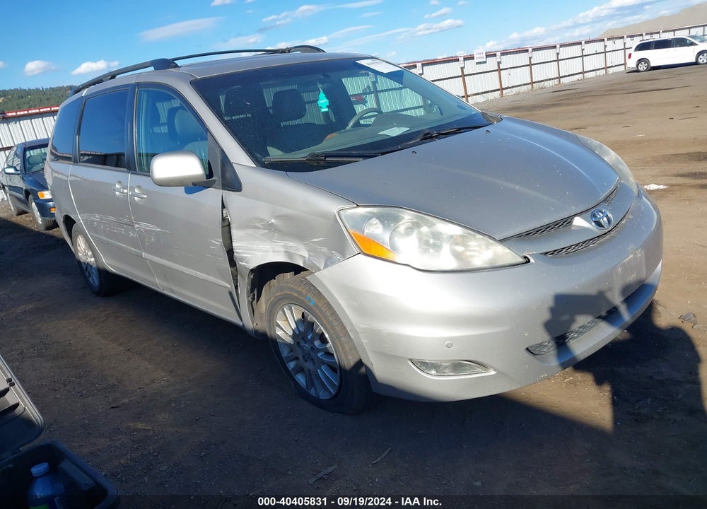 2010 TOYOTA SIENNA XLE VIN: 5TDDK4CC4AS028973