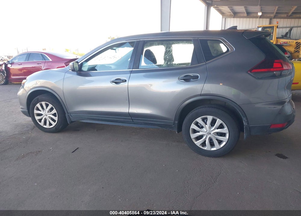 2018 NISSAN ROGUE S VIN: KNMAT2MV8JP562413