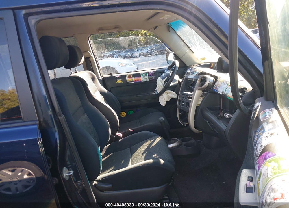 2006 SCION XB VIN: JTLKT324564105155