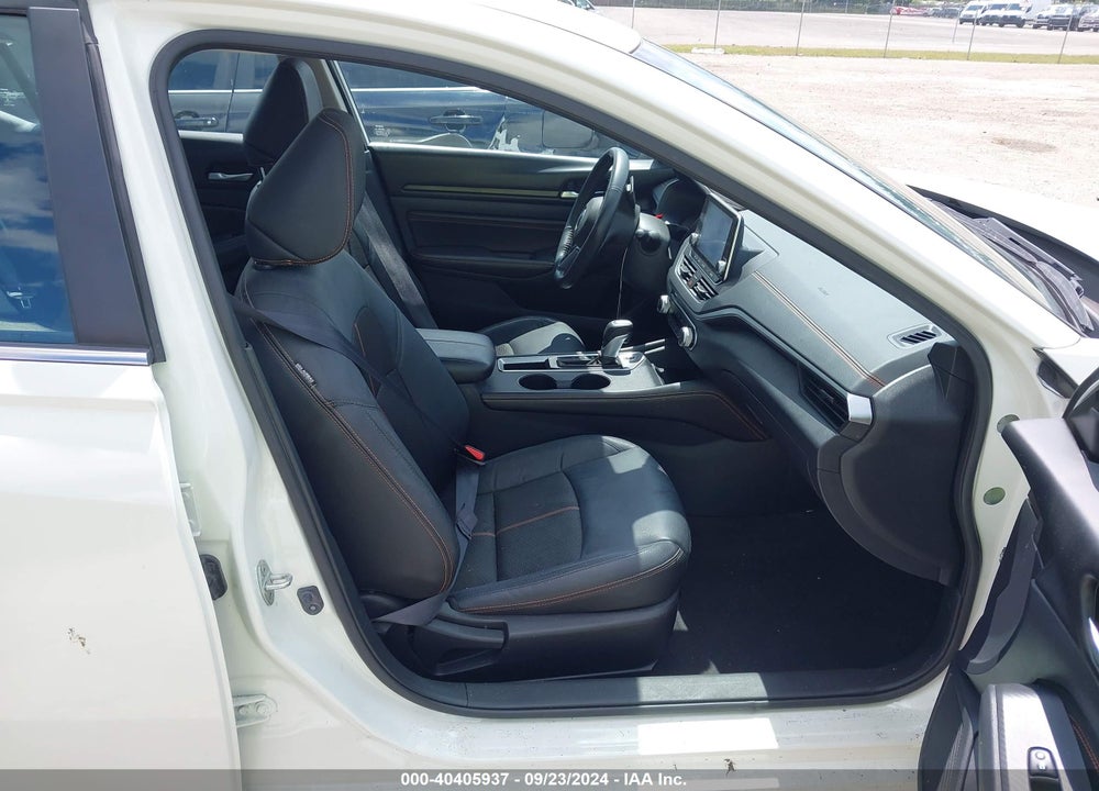 2022 NISSAN ALTIMA SR FWD VIN: 1N4BL4CV1NN303464