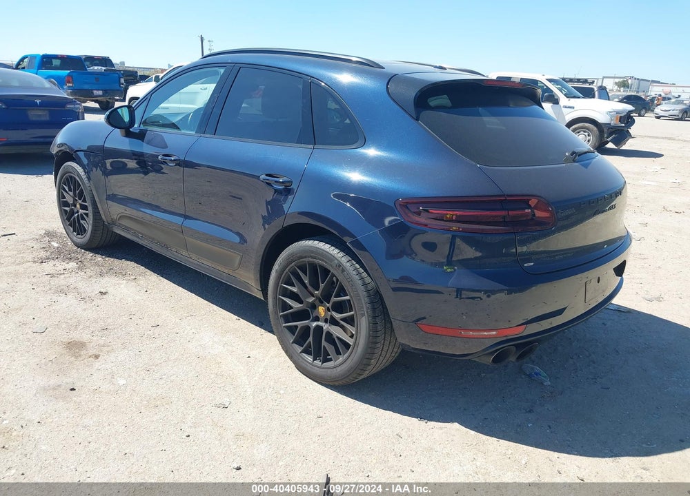 2018 PORSCHE MACAN GTS VIN: WP1AG2A53JLB63407