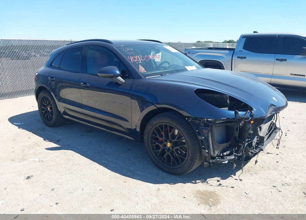 2018 PORSCHE MACAN GTS VIN: WP1AG2A53JLB63407