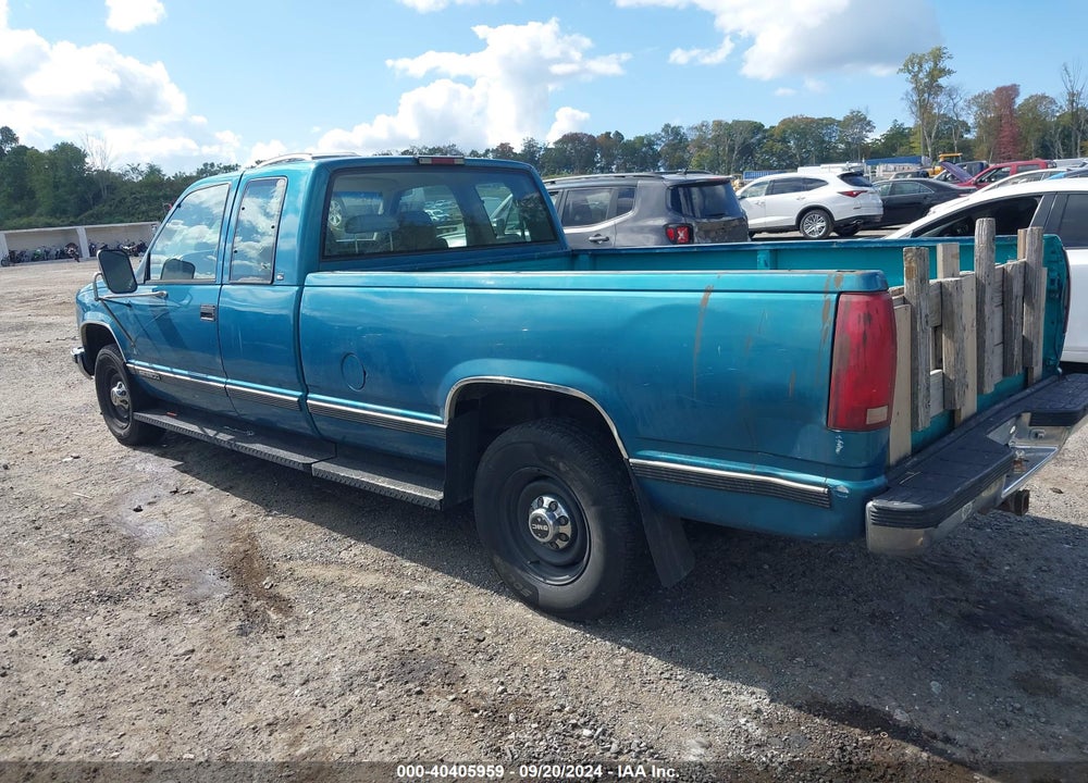 1997 GMC SIERRA 2500 HD SL VIN: 1GTGC29J7VE547399