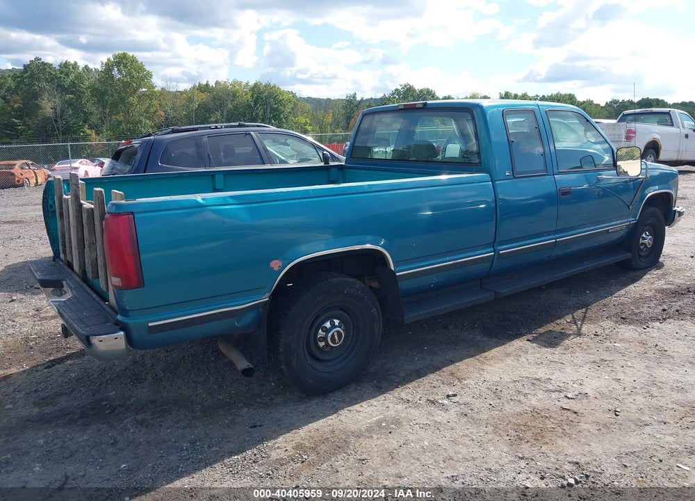 1997 GMC SIERRA 2500 HD SL VIN: 1GTGC29J7VE547399