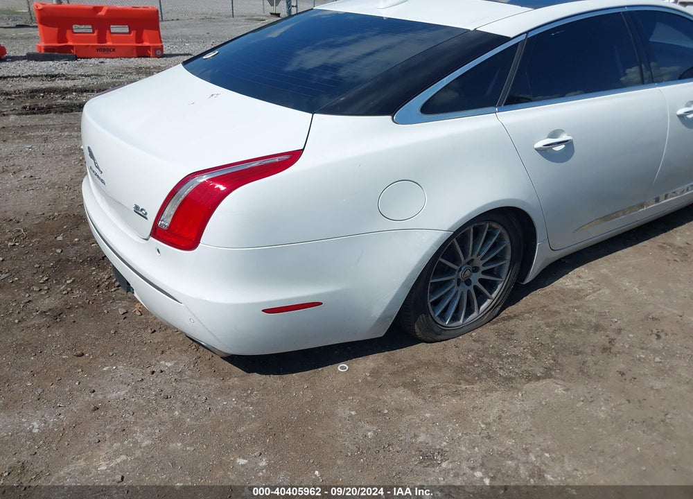2014 JAGUAR XJ XJL PORTFOLIO VIN: SAJWJ2GDXE8V64681