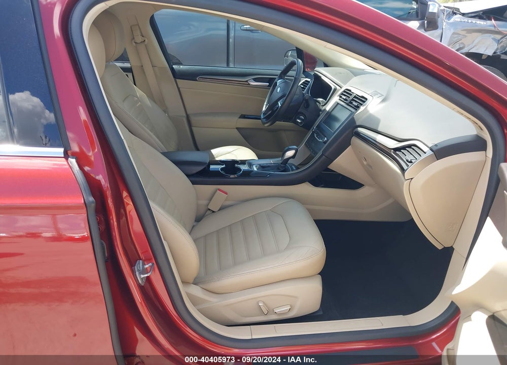 2014 FORD FUSION SE VIN: 3FA6P0HD0ER226520