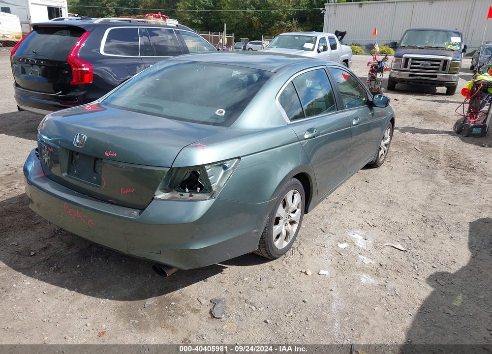 2010 HONDA ACCORD 2.4 EX VIN: 1HGCP2F77AA020526