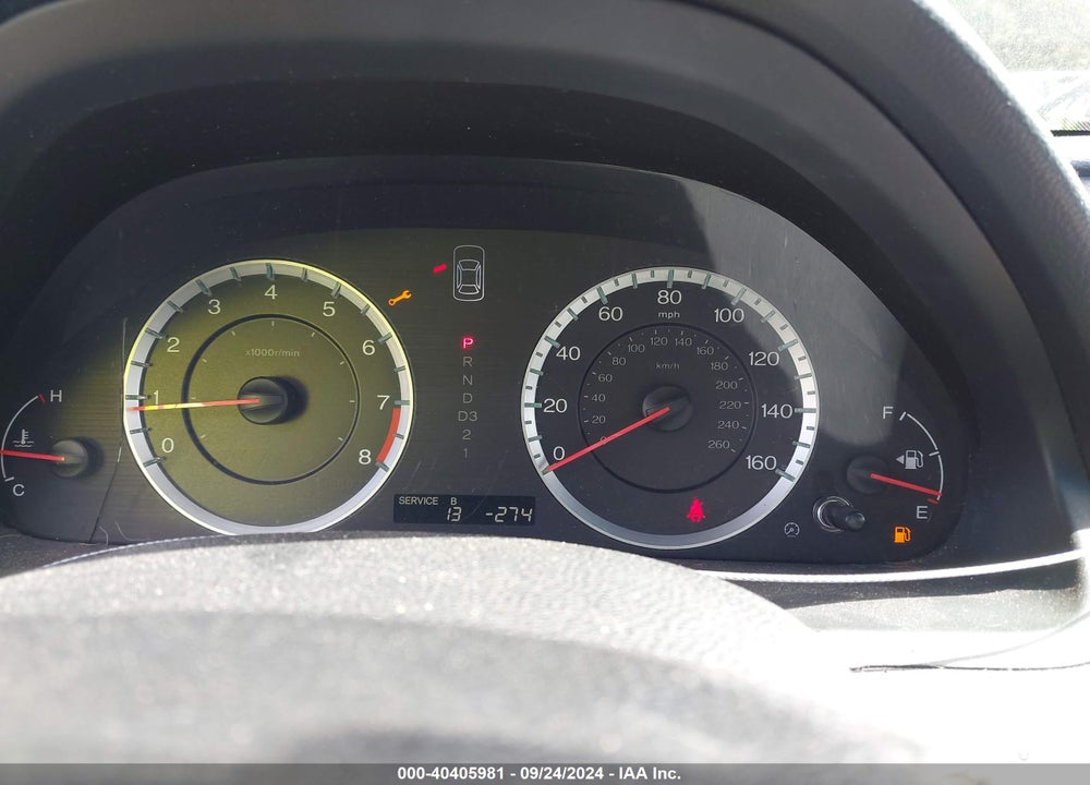 2010 HONDA ACCORD 2.4 EX VIN: 1HGCP2F77AA020526