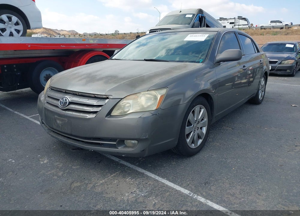 2005 TOYOTA AVALON XLS VIN: 4T1BK36B45U055947