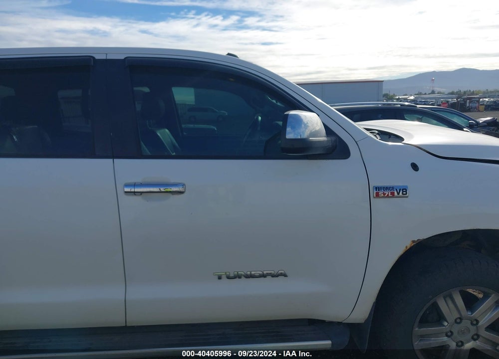 2011 TOYOTA TUNDRA LIMITED 5.7L V8 VIN: 5TFHY5F19BX178461