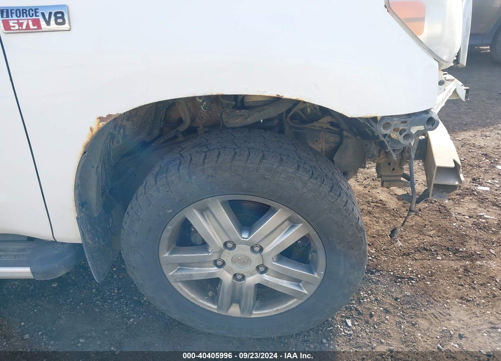 2011 TOYOTA TUNDRA LIMITED 5.7L V8 VIN: 5TFHY5F19BX178461