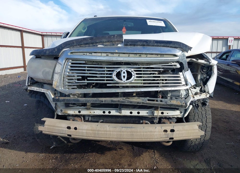 2011 TOYOTA TUNDRA LIMITED 5.7L V8 VIN: 5TFHY5F19BX178461