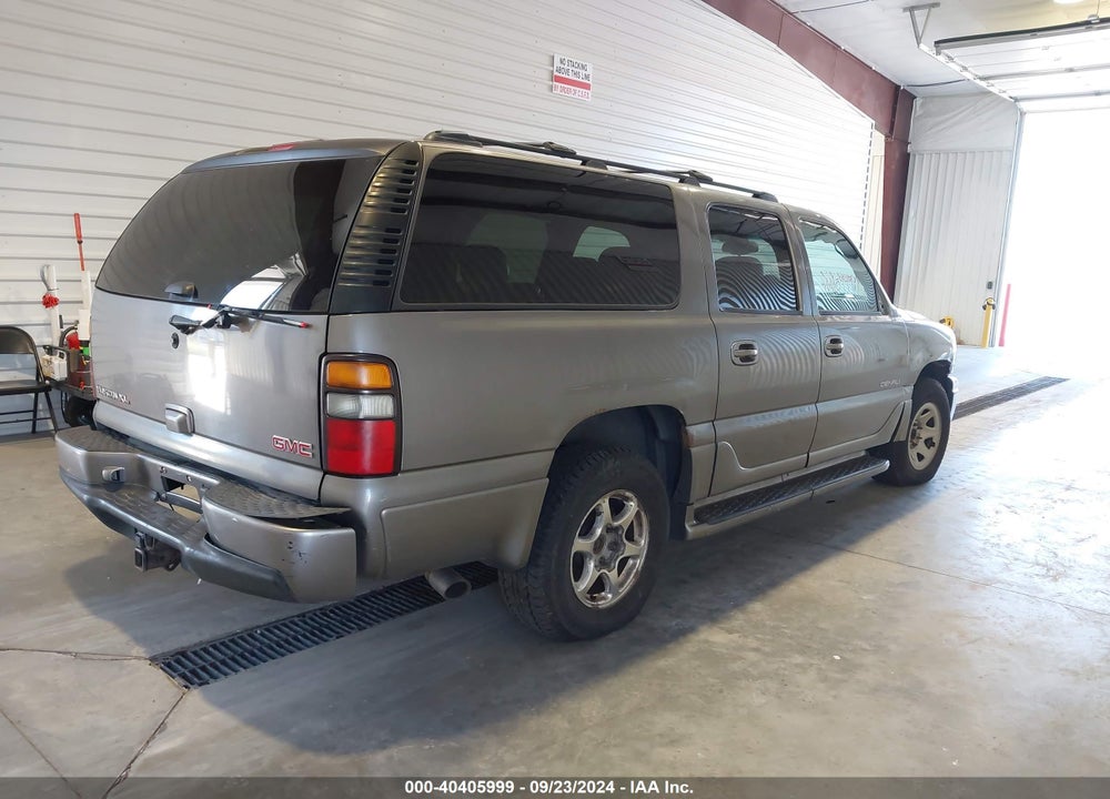 2005 GMC YUKON XL 1500 DENALI VIN: 1GKFK66U75J233400