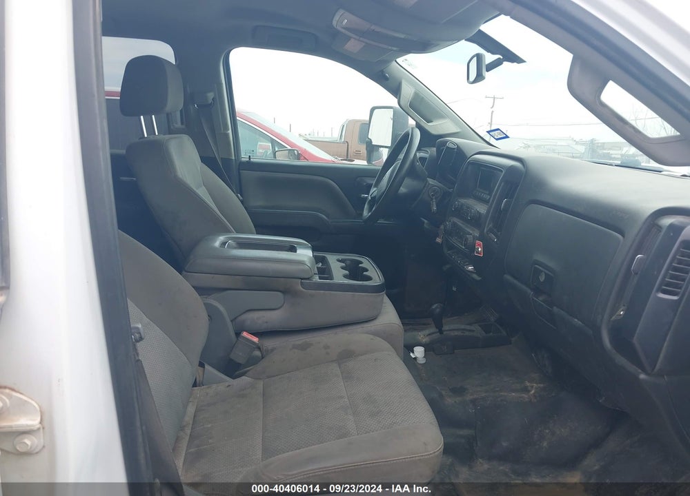 2015 CHEVROLET SILVERADO 2500HD WT VIN: 1GC1KUE80FF577864
