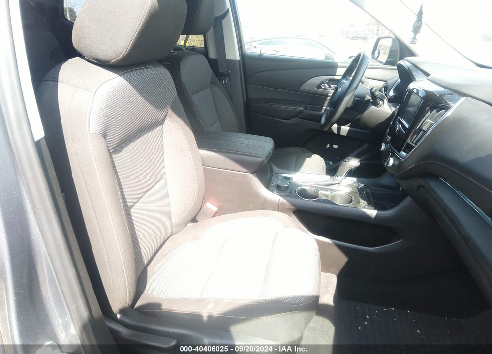 2019 CHEVROLET TRAVERSE LS VIN: 1GNERFKW6KJ104500