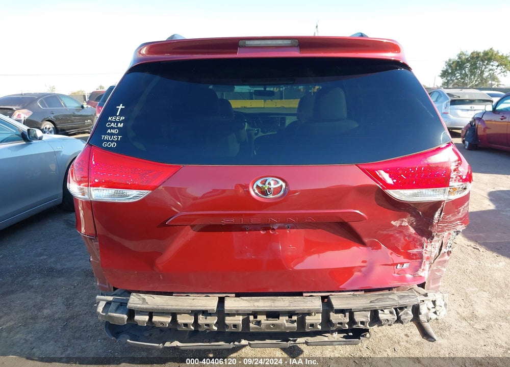2014 TOYOTA SIENNA LE V6 8 PASSENGER VIN: 5TDKK3DC7ES456977