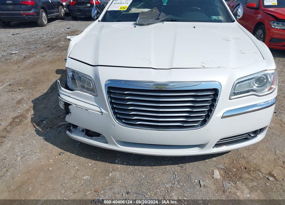 2011 CHRYSLER 300C VIN: 2C3CA6CT4BH559184