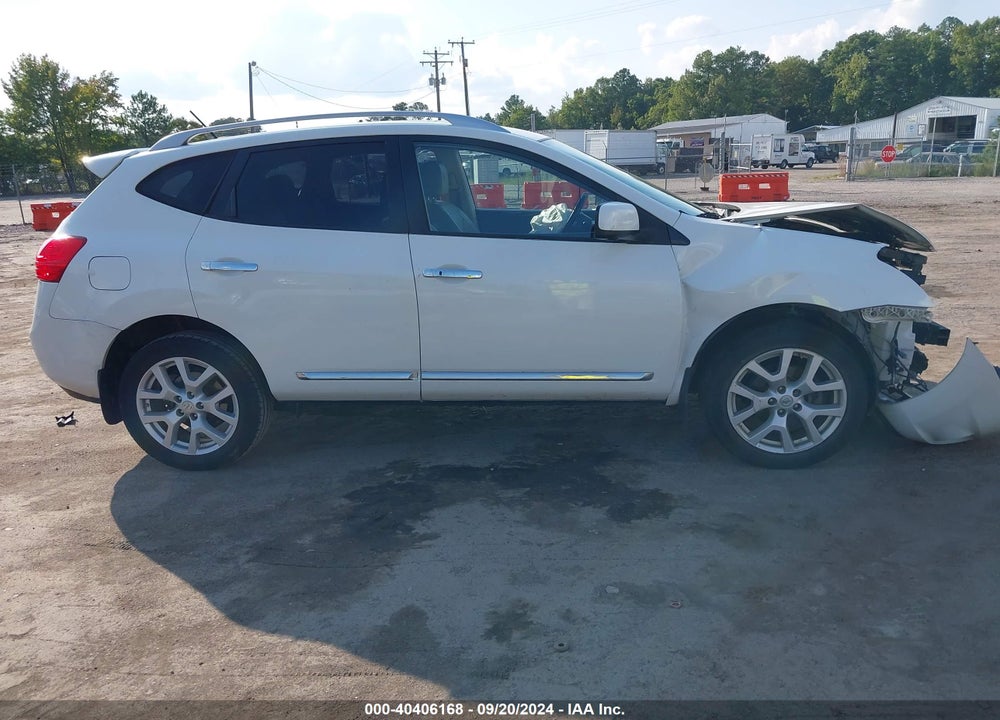 2013 NISSAN ROGUE SV W/SL PKG VIN: JN8AS5MT1DW531537