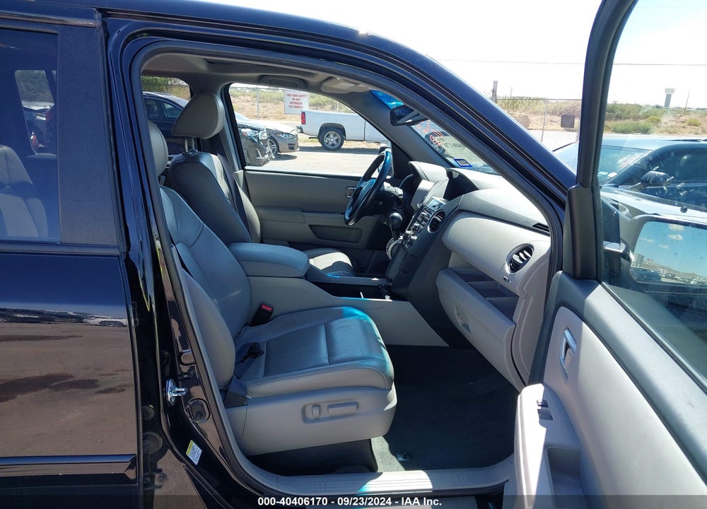 2015 HONDA PILOT EX-L VIN: 5FNYF3H57FB031906