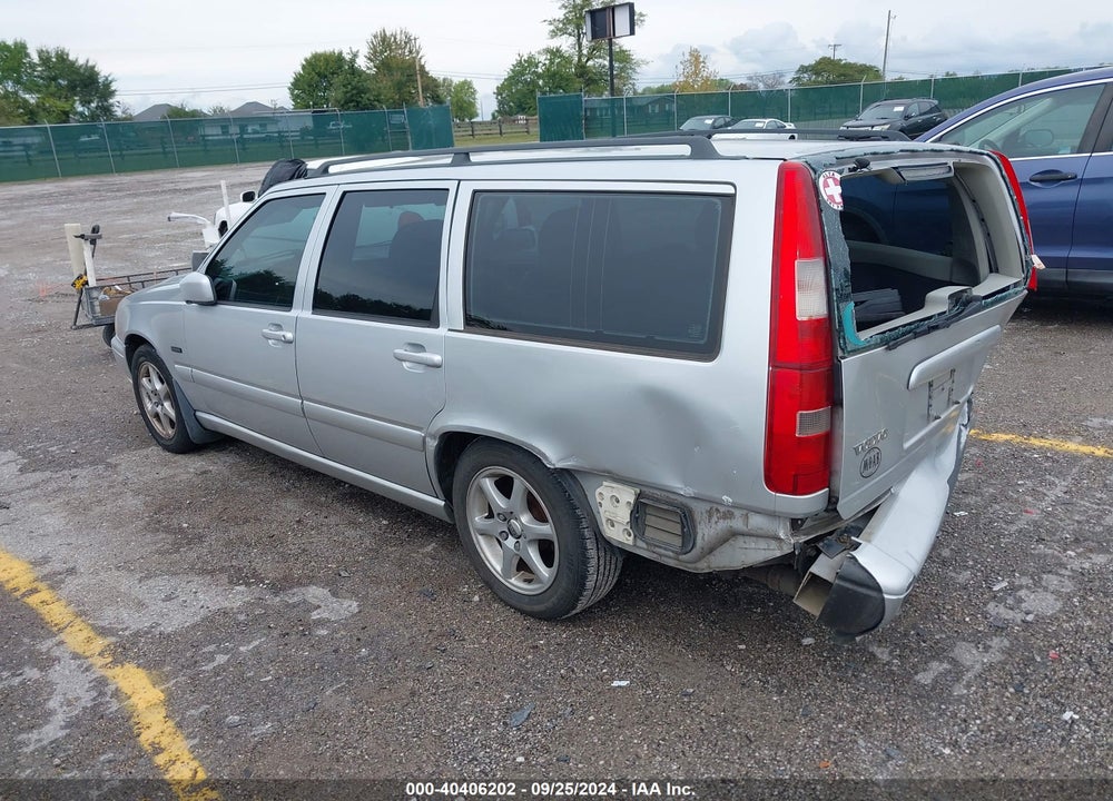 1998 VOLVO V70 GLT VIN: YV1LW5643W2361698