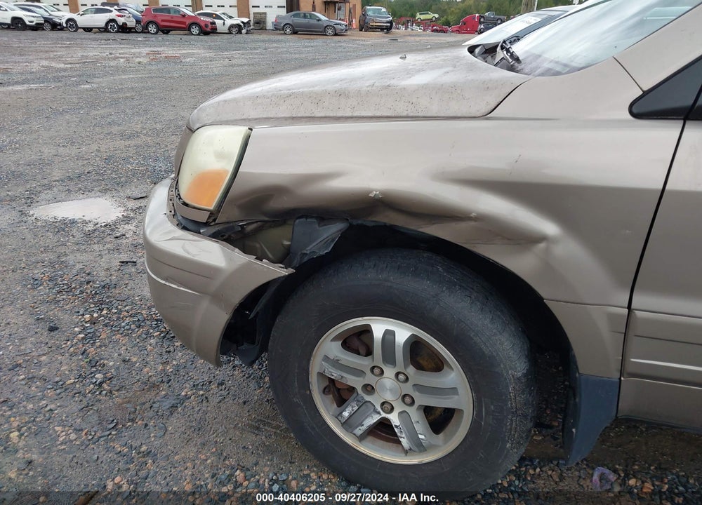2004 HONDA PILOT EX-L VIN: 2HKYF18604H520479