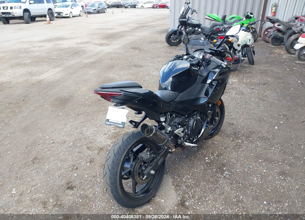 2024 KAWASAKI EX500 H VIN: ML5EXGH11RDA18064