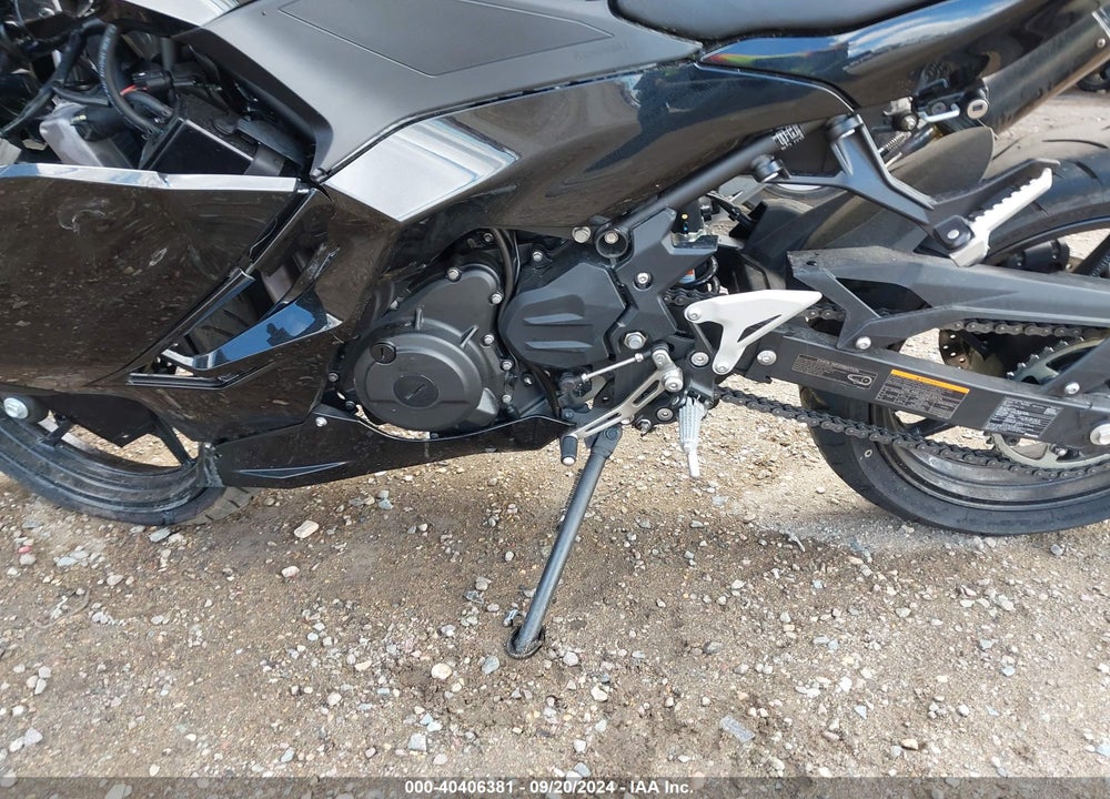 2024 KAWASAKI EX500 H VIN: ML5EXGH11RDA18064