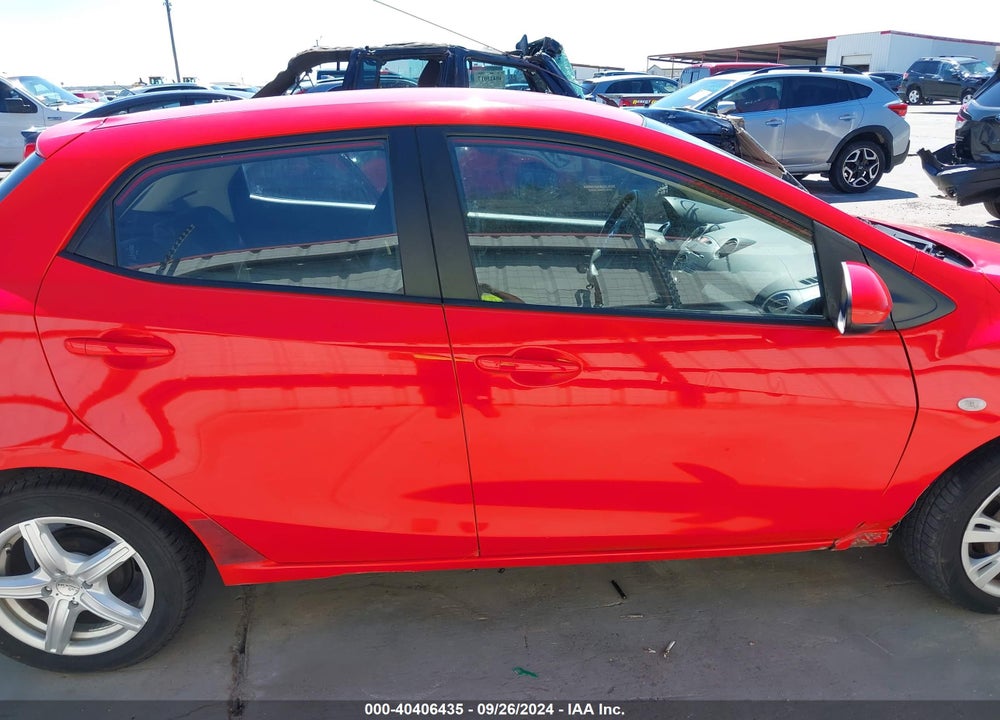 2014 MAZDA 2 SPORT VIN: JM1DE1KY5E0171880