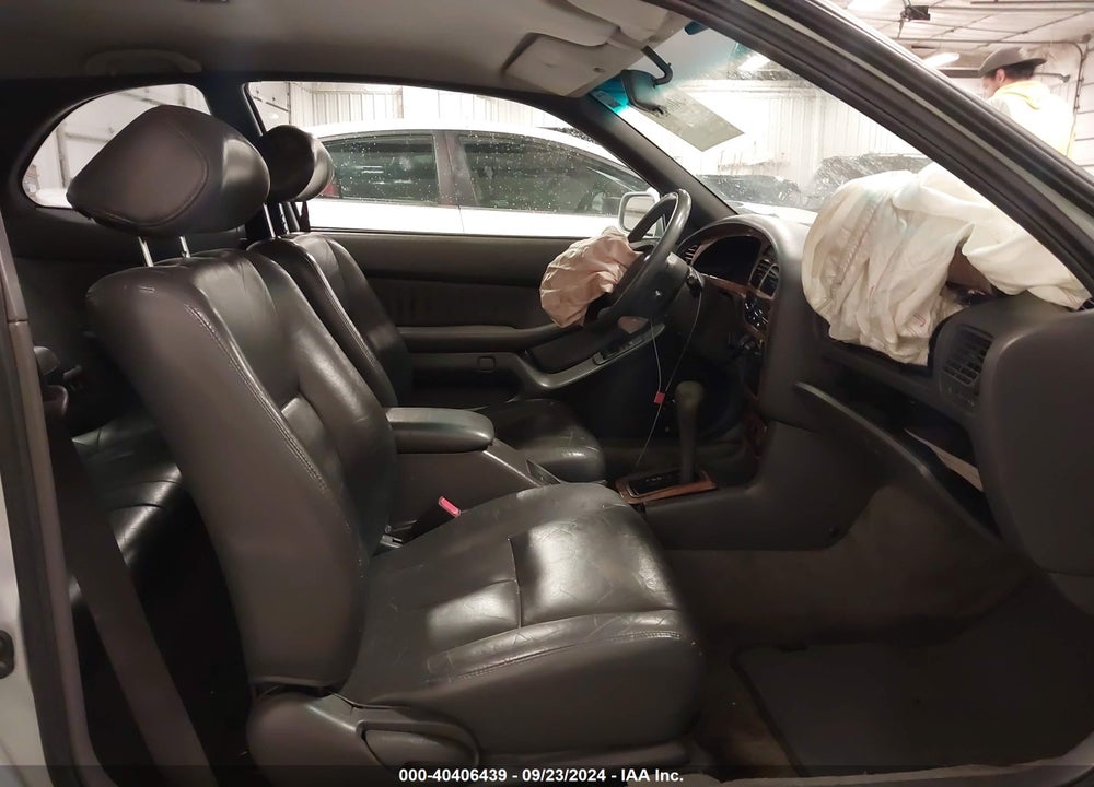 1994 TOYOTA CAMRY LE VIN: 4T1GK12C2RU018314