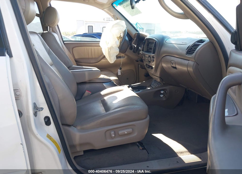 2005 TOYOTA SEQUOIA LIMITED V8 VIN: 5TDBT48A15S248198