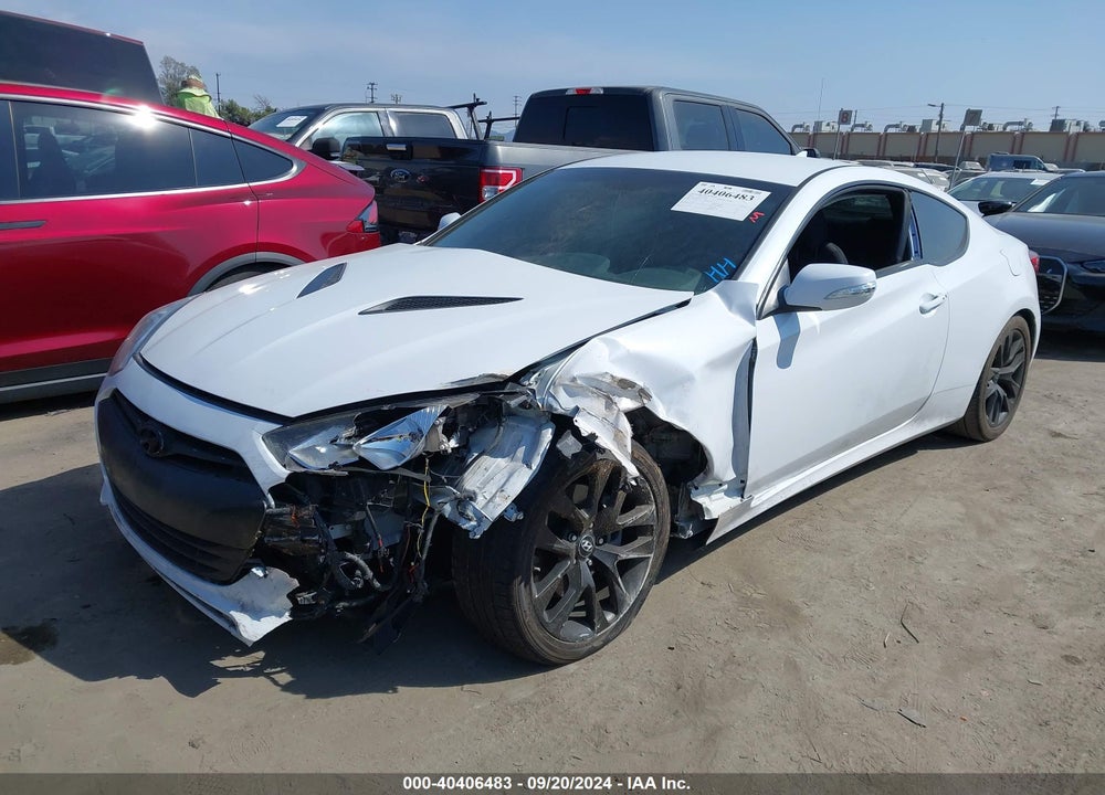 2016 HYUNDAI GENESIS 3.8 BASE VIN: KMHHT6KJ5GU131183