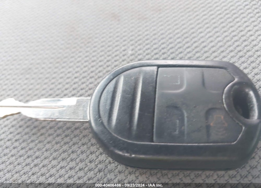 2011 FORD F-150 STX VIN: 1FTFX1EF1BFB31768