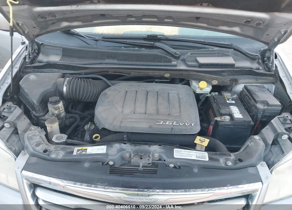 2014 CHRYSLER TOWN & COUNTRY TOURING VIN: 2C4RC1BG4ER440380