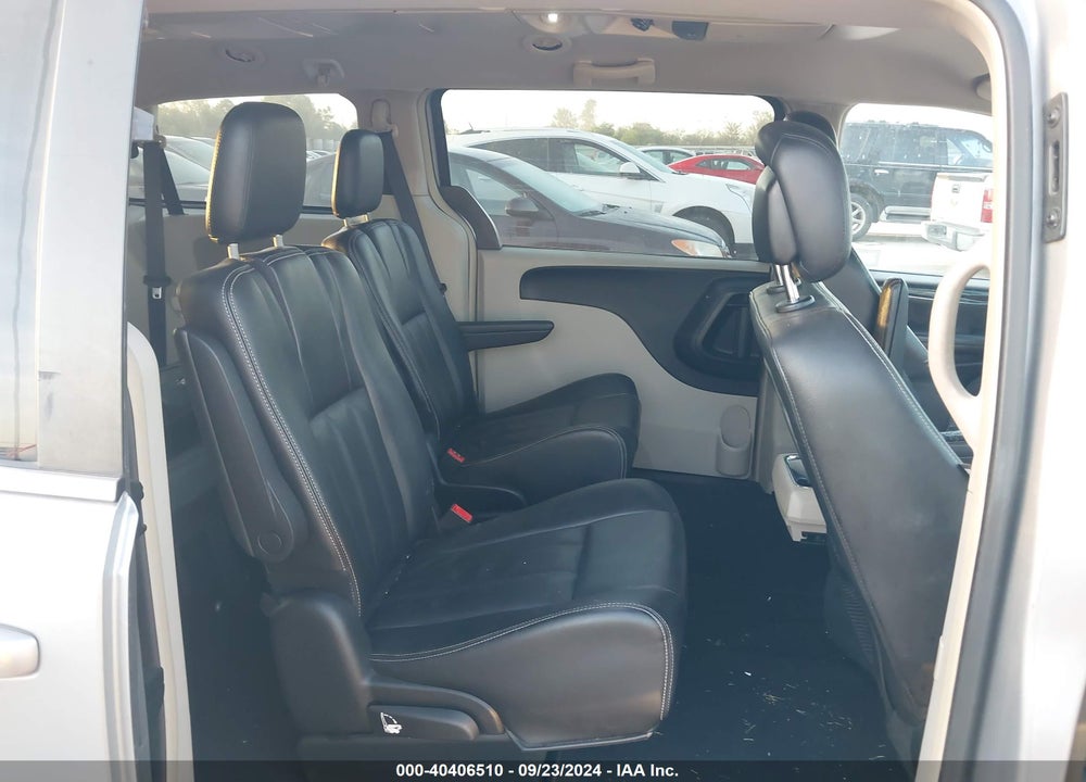 2014 CHRYSLER TOWN & COUNTRY TOURING VIN: 2C4RC1BG4ER440380