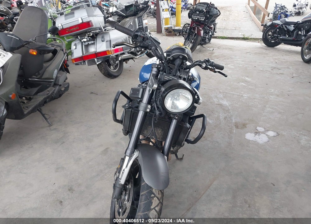 2016 YAMAHA XSR900 60TH ANNIVERSARY VIN: JYARN47E9GA000175