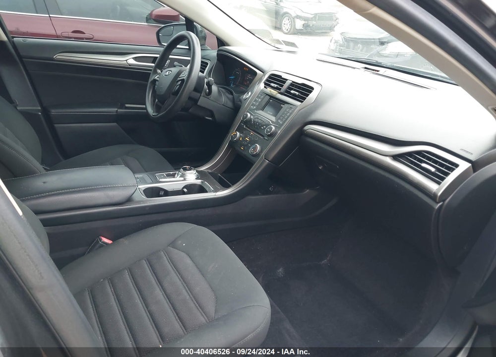 2017 FORD FUSION SE VIN: 3FA6P0H7XHR345920