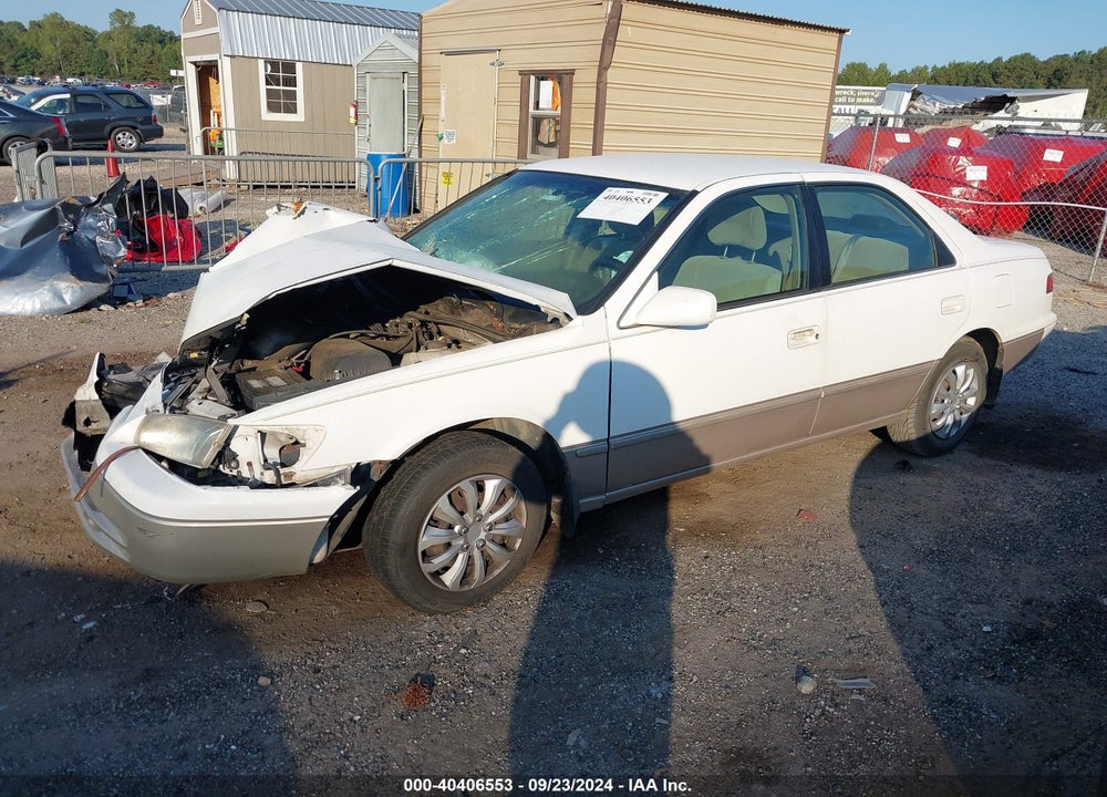 1999 TOYOTA CAMRY CE VIN: 4T1BG22K3XU902333