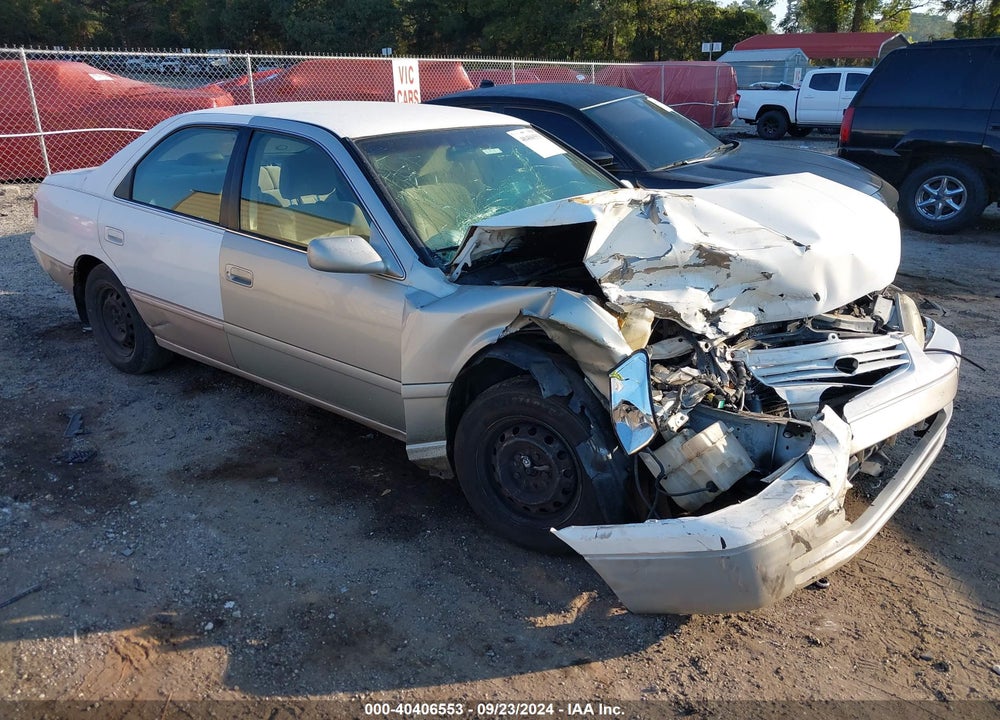1999 TOYOTA CAMRY CE VIN: 4T1BG22K3XU902333