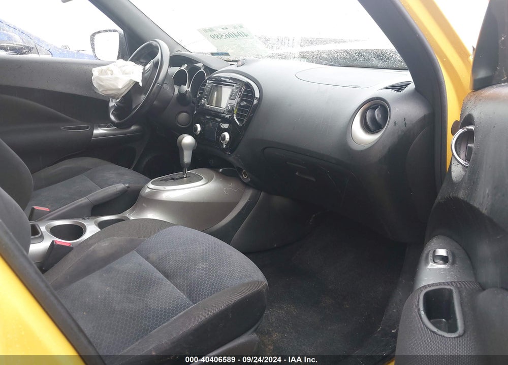 2015 NISSAN JUKE SV VIN: JN8AF5MV7FT551236