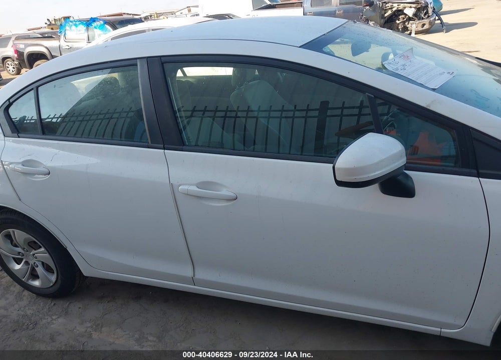 2014 HONDA CIVIC LX VIN: 19XFB2F52EE080046