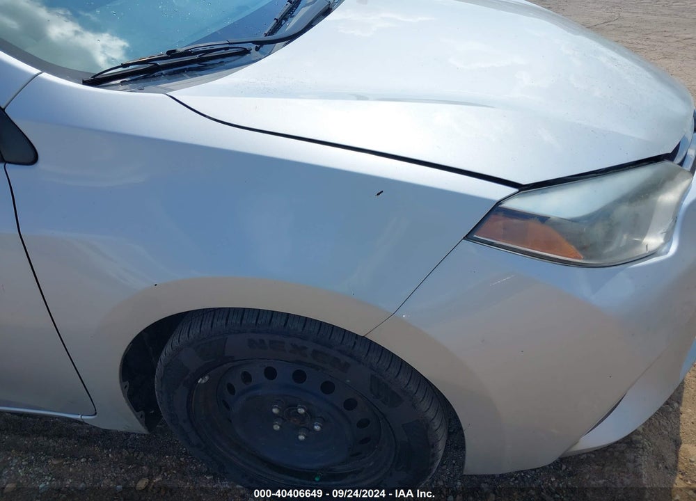 2016 TOYOTA COROLLA LE VIN: 5YFBURHE1GP480096