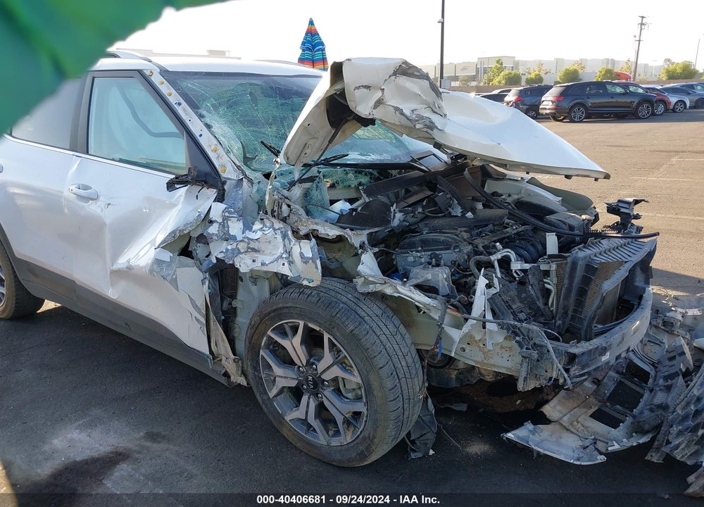 2021 KIA SELTOS EX VIN: KNDERCAA5M7223250
