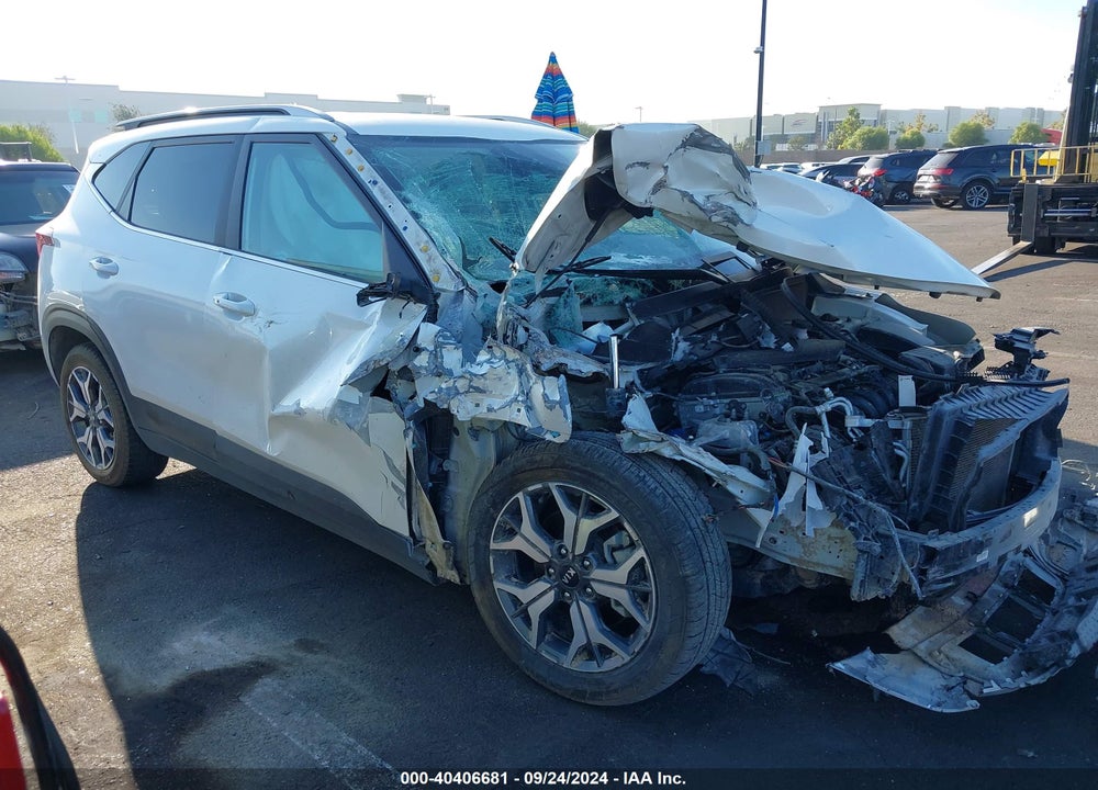 2021 KIA SELTOS EX VIN: KNDERCAA5M7223250