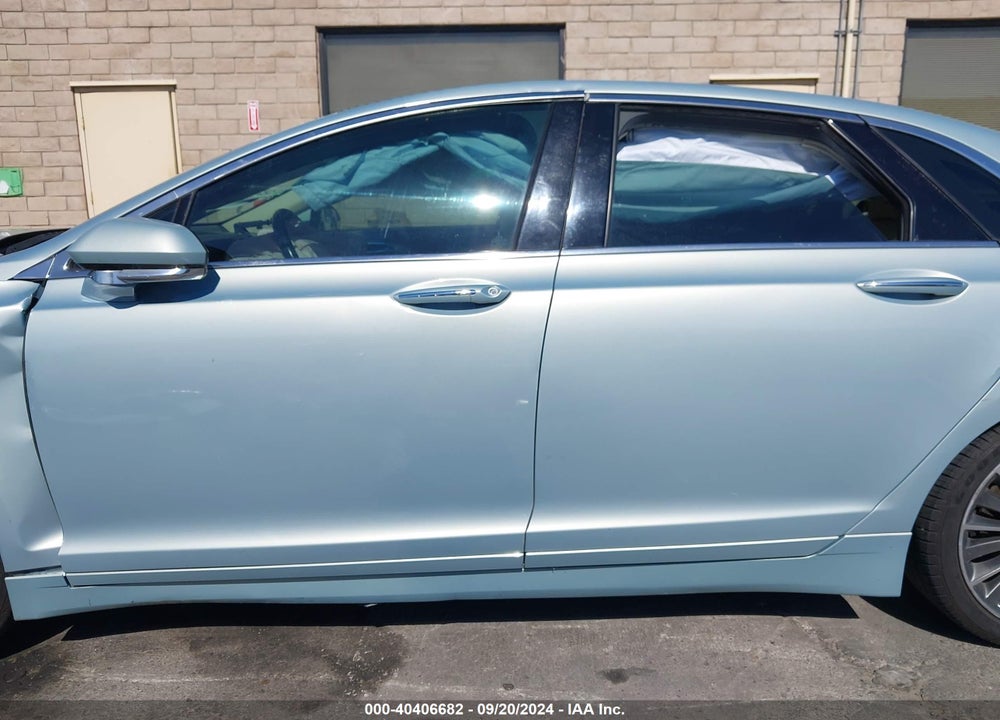 2013 LINCOLN MKZ HYBRID VIN: 3LN6L2LU8DR823062