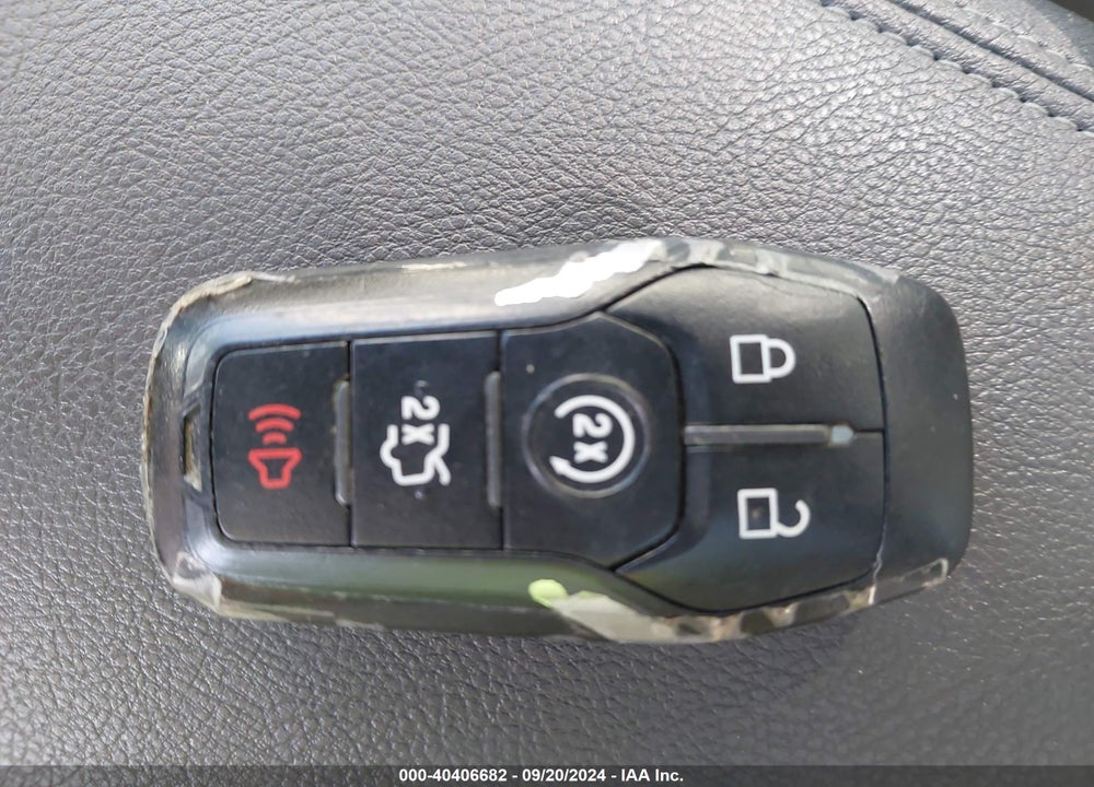 2013 LINCOLN MKZ HYBRID VIN: 3LN6L2LU8DR823062