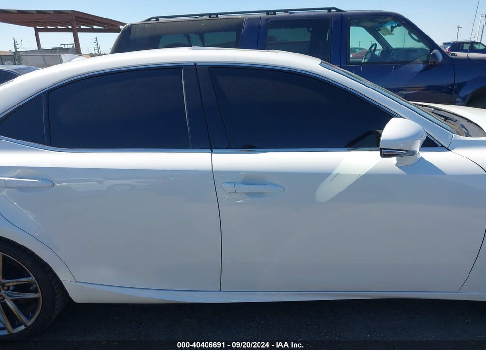 2019 LEXUS IS 300 VIN: JTHBA1D2XK5098000