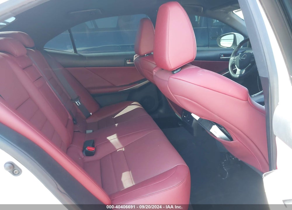 2019 LEXUS IS 300 VIN: JTHBA1D2XK5098000